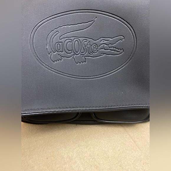 Vintage Lacoste messenger Bag - Picture 6 of 11